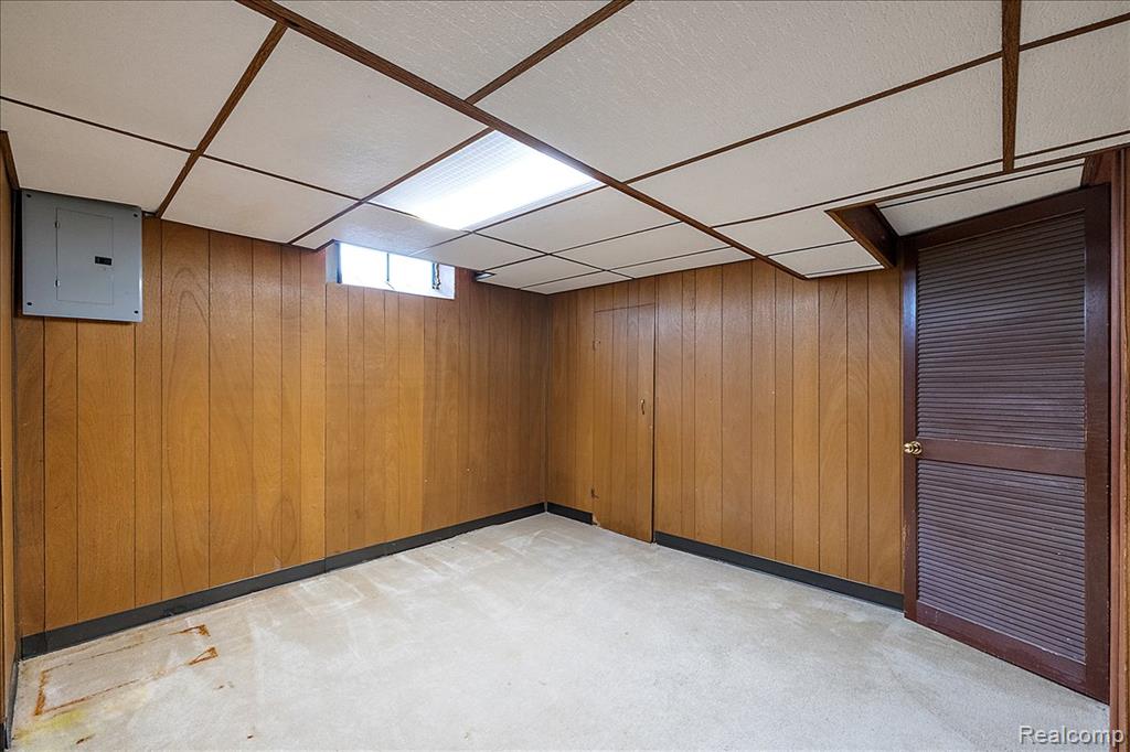 1271 Beaupre Avenue, Madison Heights, MI 48071 — Photo 36