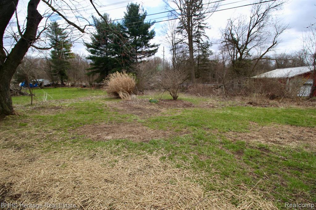 316 MONROE Street, Webberville, MI 48892 — Photo 38