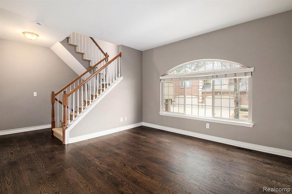 53142 CELTIC Drive, Shelby Twp, MI 48315 — Photo 5