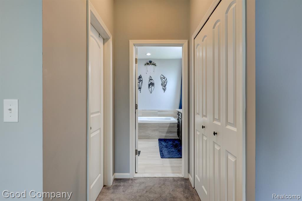 2763 AMBASSADOR Drive, Ypsilanti, MI 48198 — Photo 17