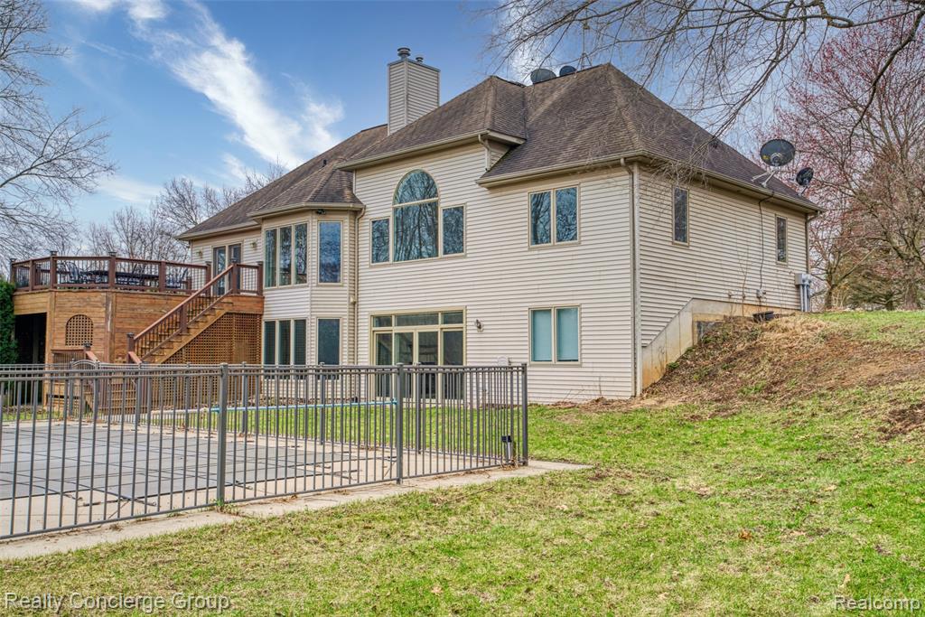 6400 Sober Road, Fowlerville, MI 48836 — Photo 9