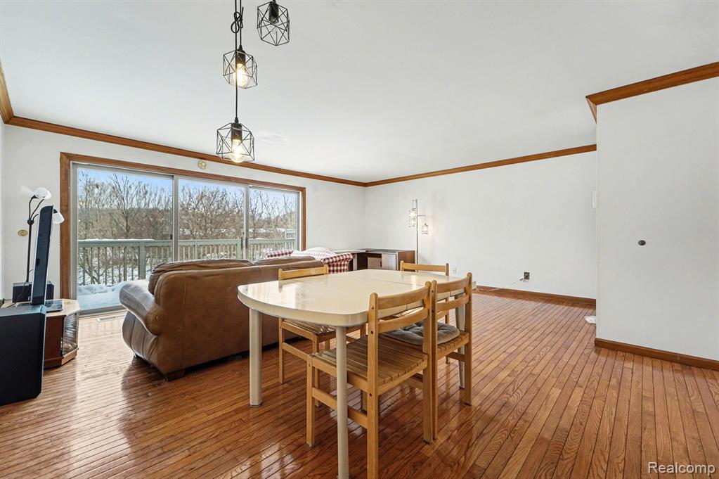 733 Watersedge Drive, Ann Arbor, MI 48105 — Photo 8