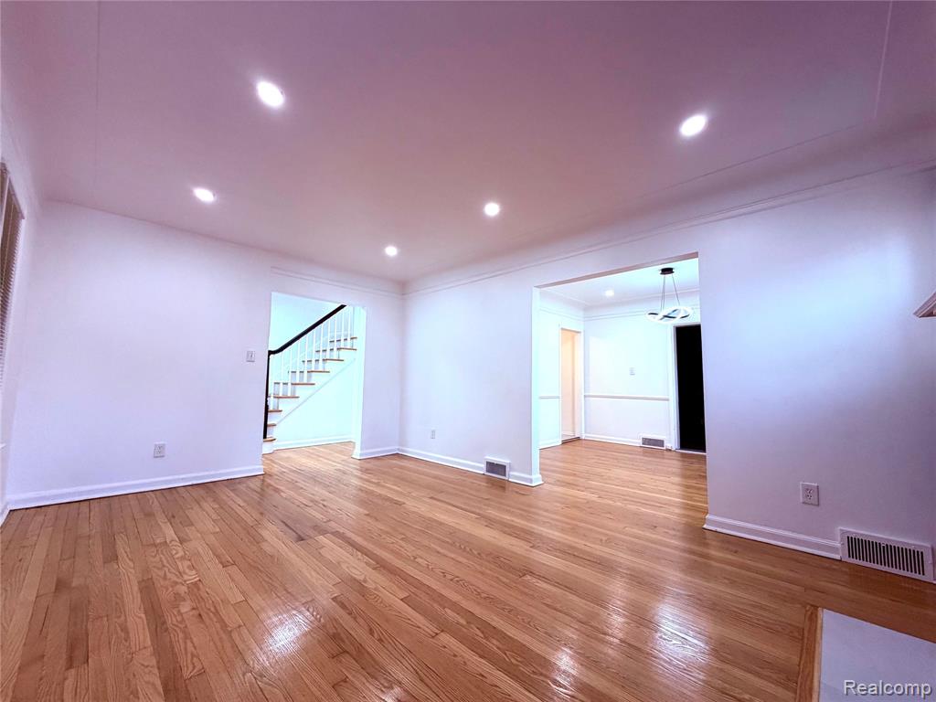 9905 Balfour Road, Detroit, MI 48224 — Photo 16