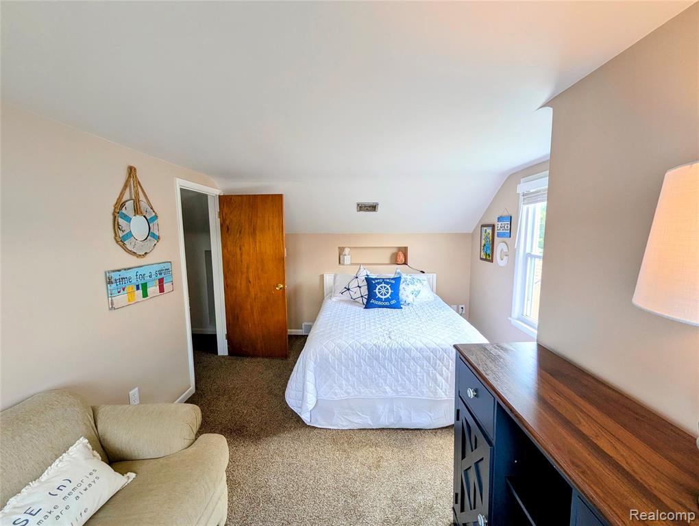 2525 Davista Drive, Highland, MI 48356 — Photo 36