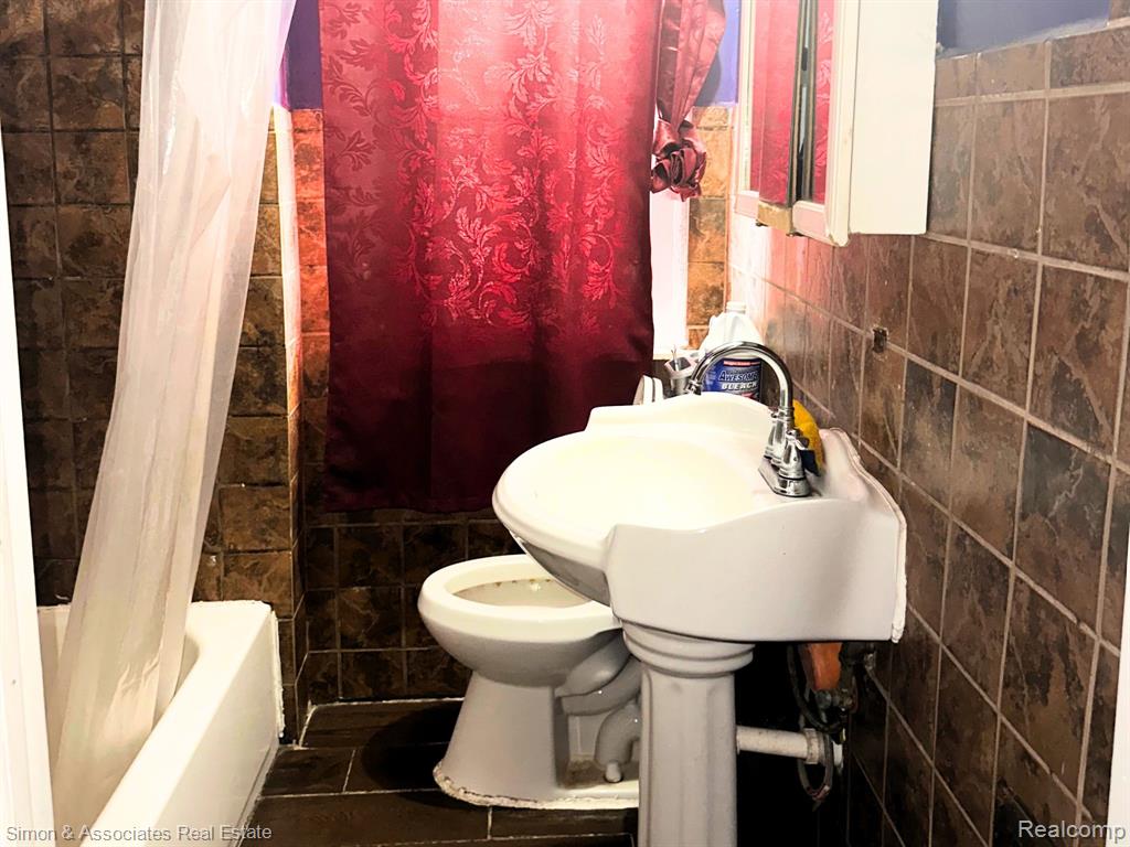 6019 Payne Avenue, Dearborn, MI 48126 — Photo 3