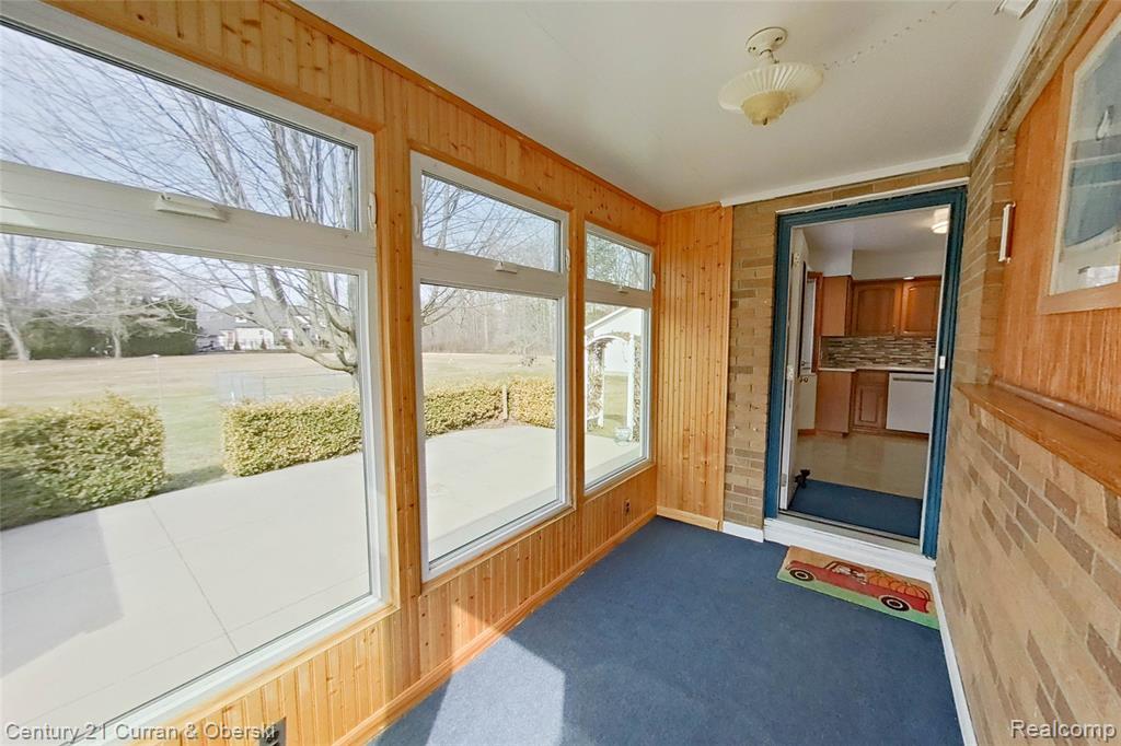 688 New Hampshire Avenue, Marysville, MI 48040 — Photo 23