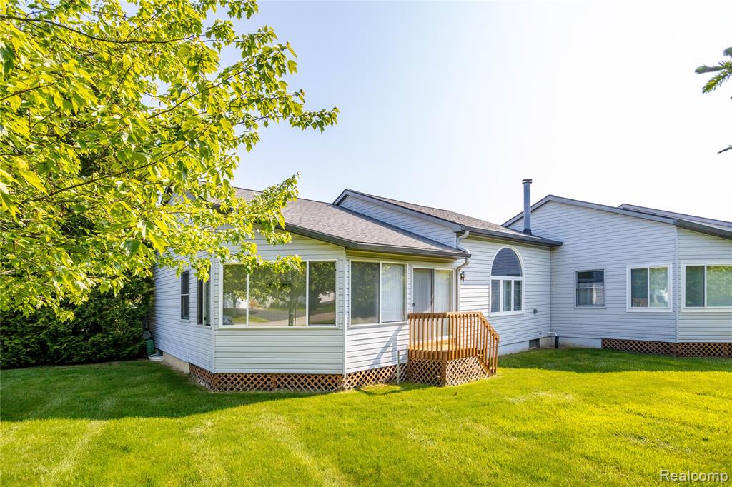 7566 Radcliffe, Brighton, MI 48114 — Photo 9