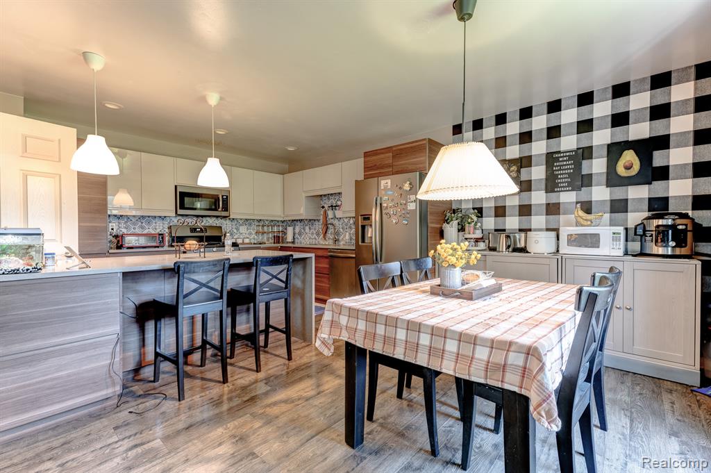 5474 COUNTRY HEARTH Lane, Grand Blanc, MI 48439 — Photo 6