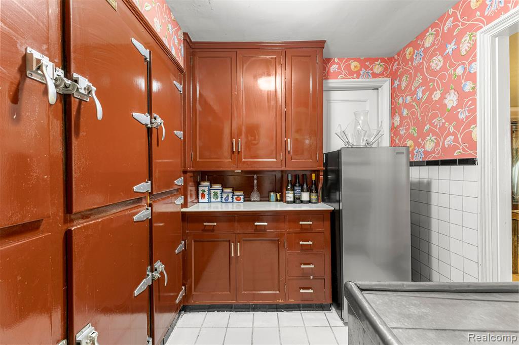 3001 Seminole Street, Detroit, MI 48214 — Photo 24