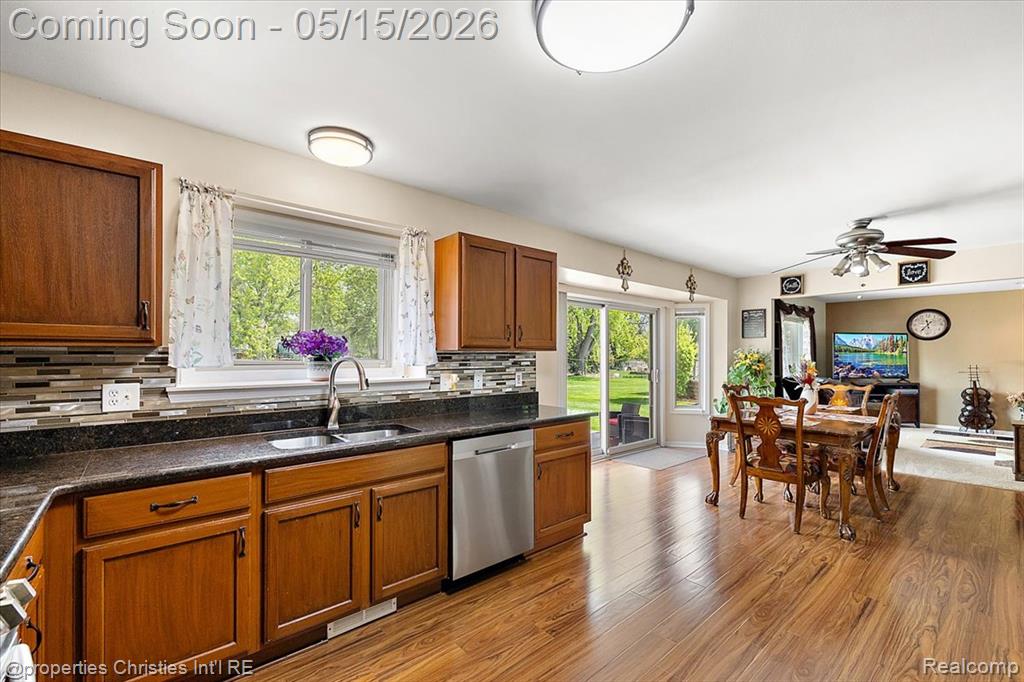 25787 Kristel Court, New Baltimore, MI — Photo 15
