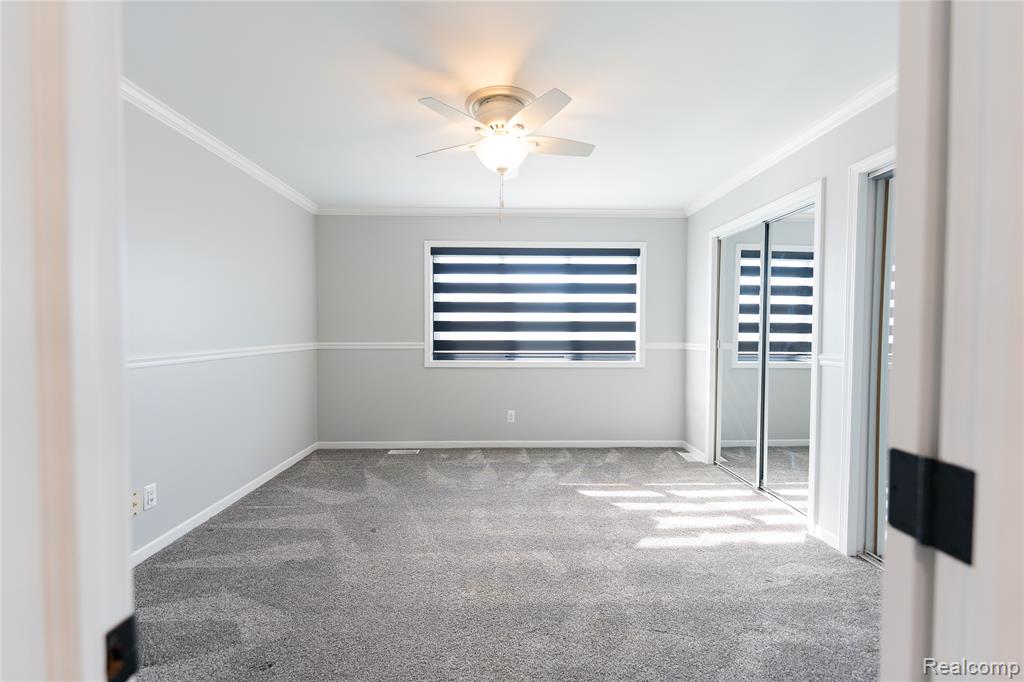 49729 Nautical Drive, Chesterfield, MI 48047 — Photo 28