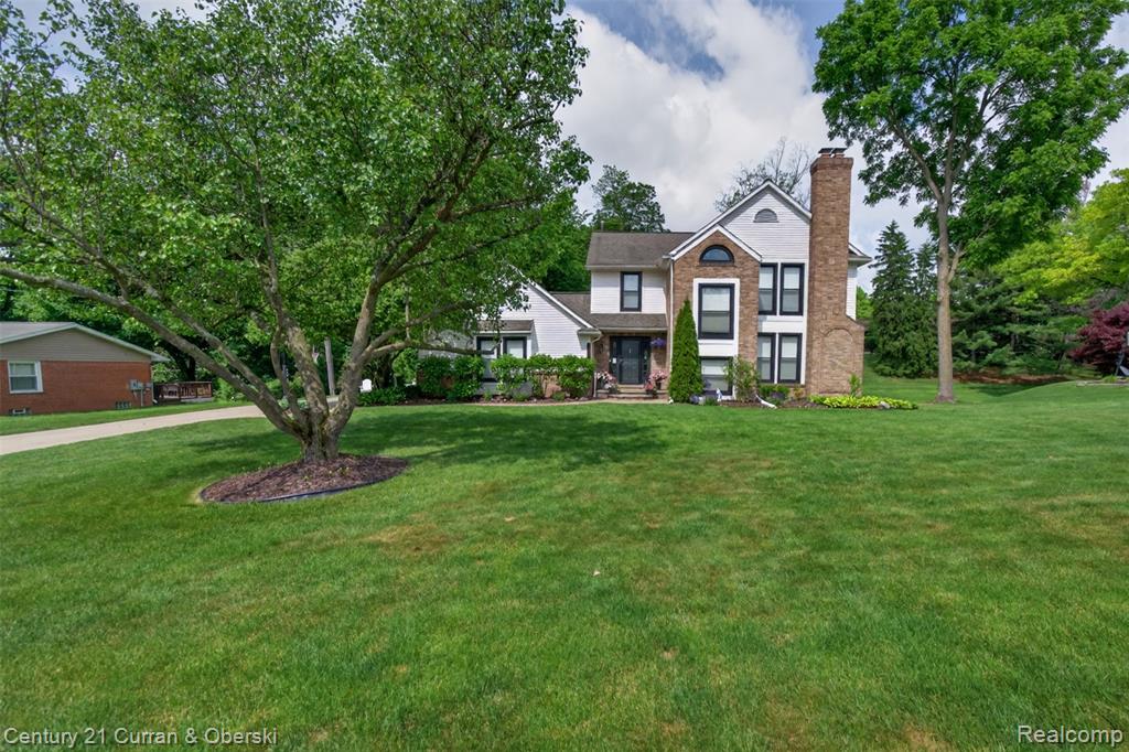 30999 Sudbury Street, Farmington, MI 48331 — Photo 2