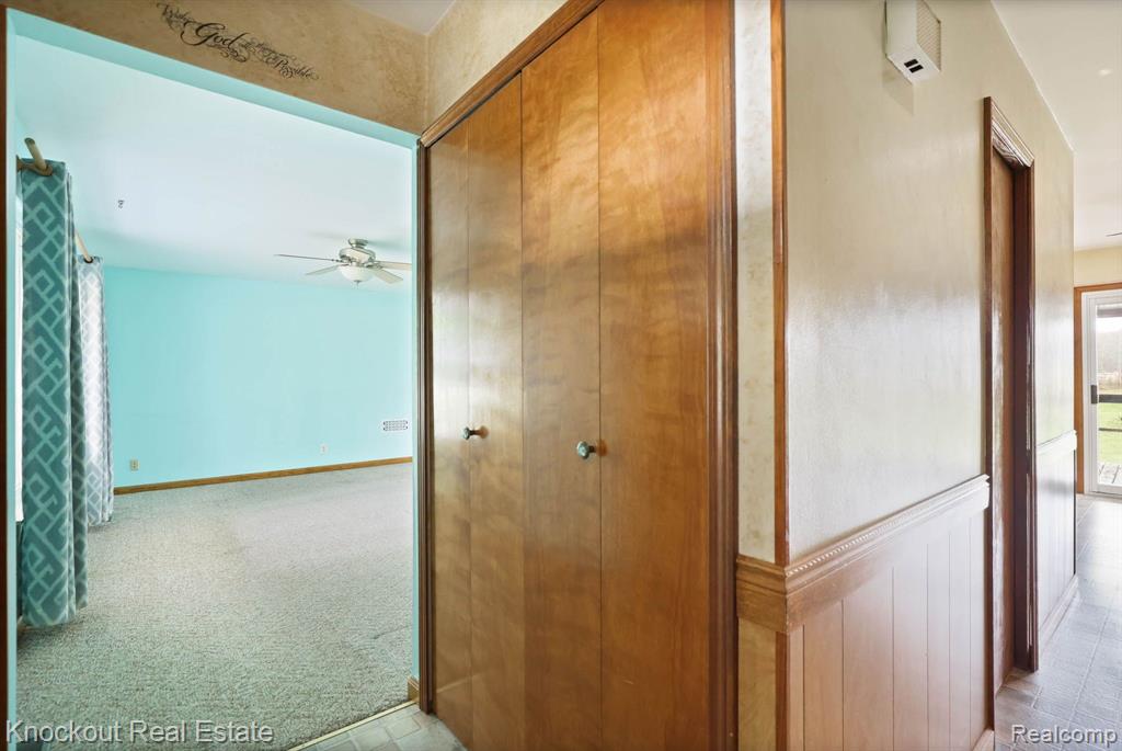 13098 SEYMOUR Road, Montrose, MI 48457 — Photo 8
