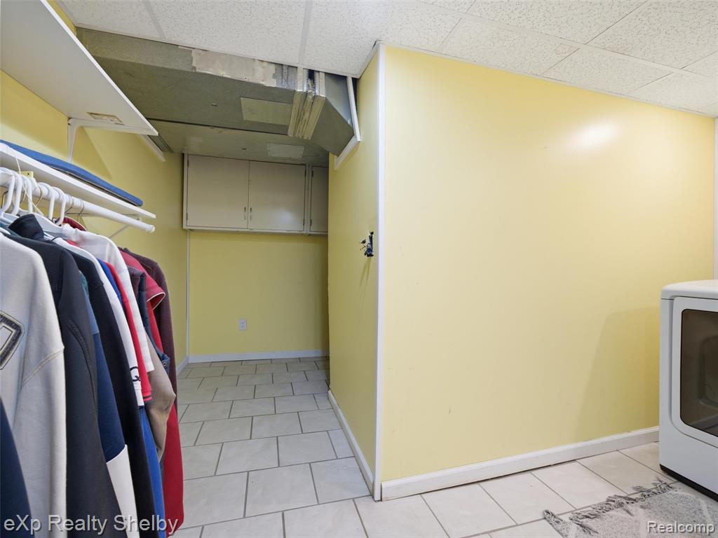 41670 Amberly Drive, Clinton Twp, MI 48038 — Photo 30