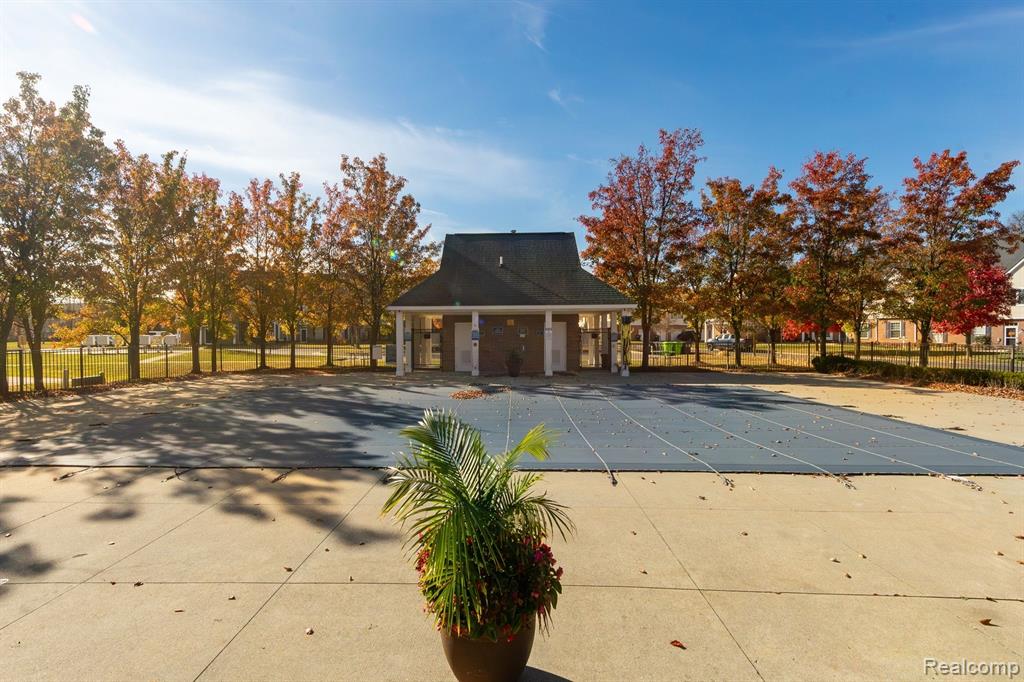 3446 Kneeland Circle, 28, Howell, MI 48843 — Photo 32