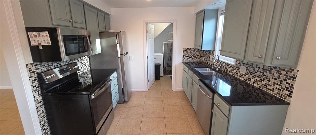 5399 Kreger Street, Sterling Heights, MI 48310 — Photo 20