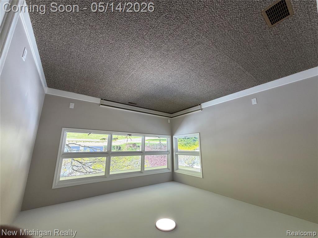 1208 Sorrento Lane, Flint, MI 48507 — Photo 14