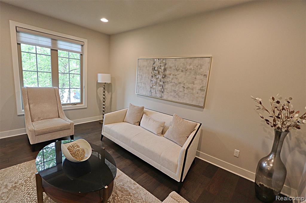 4966 Park Manor Drive, Troy, MI 48098 — Photo 9