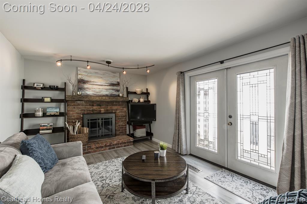 4040 Rollins Avenue, Waterford, MI 48329 — Photo 39