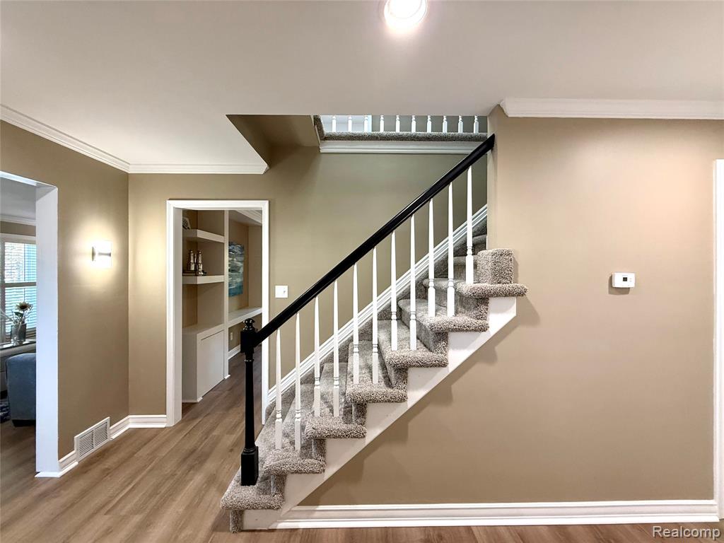 38552 Macintosh Court, Clinton Twp, MI 48036 — Photo 40