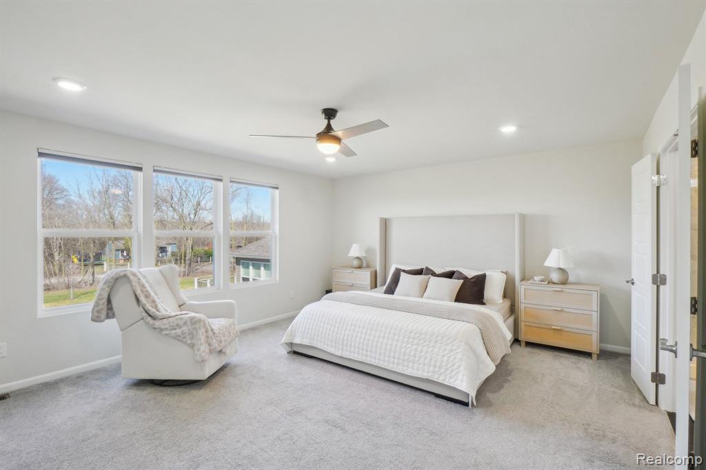 2466 MEADOW HILLS Drive, Ann Arbor, MI 48108 — Photo 28