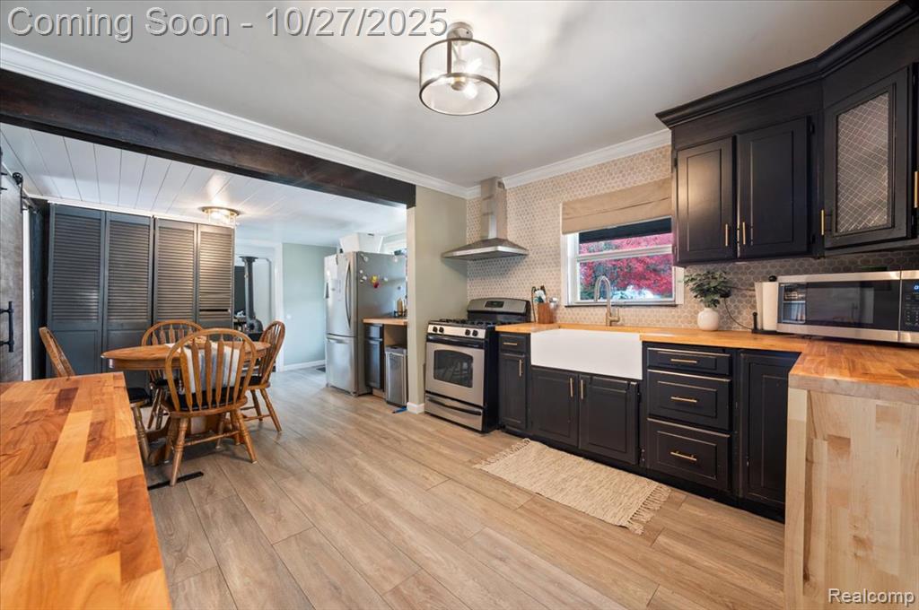 6425 Simmons Road, Waterford, MI 48327 — Photo 8