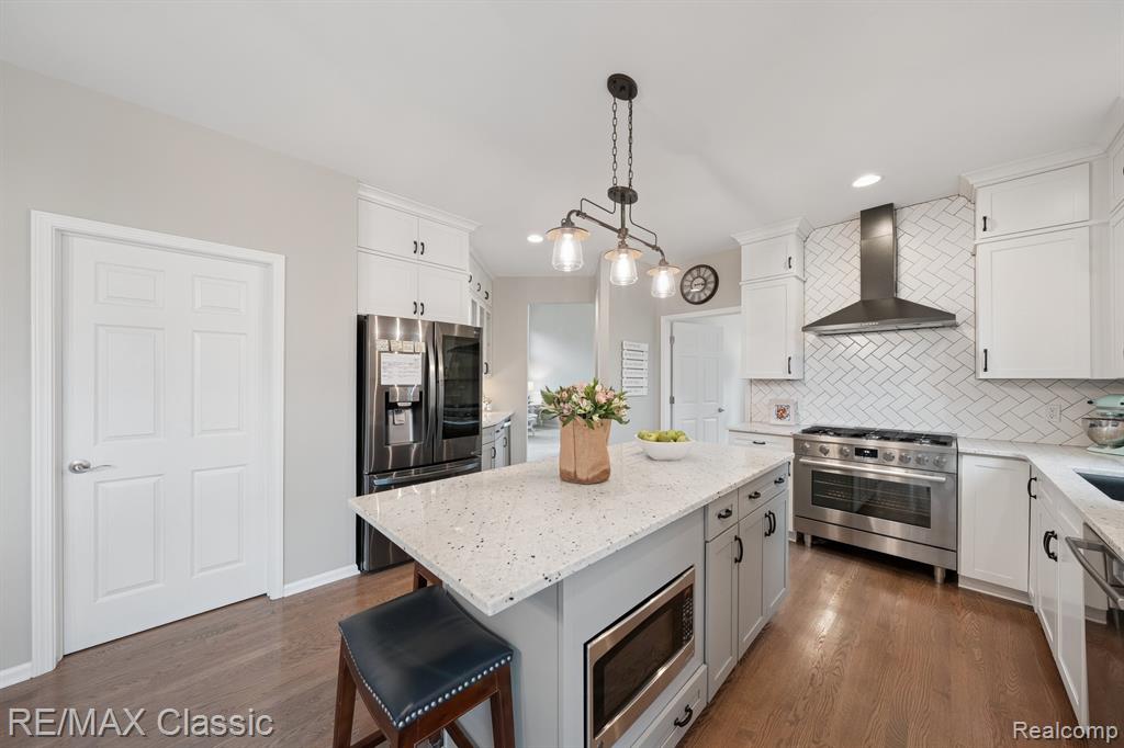 47595 Greenwich Drive, Novi, MI — Photo 16