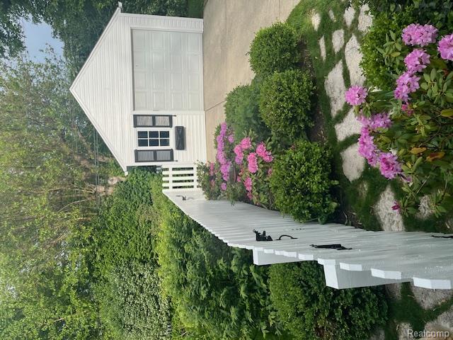 38 Maplefield Road, Pleasant Ridge, MI — Photo 36
