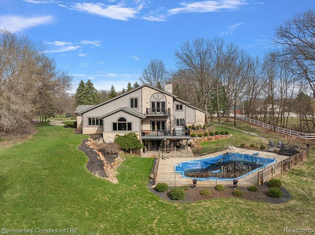 1194 EAGLE NEST CT, Milford, MI 48381 — Photo 56