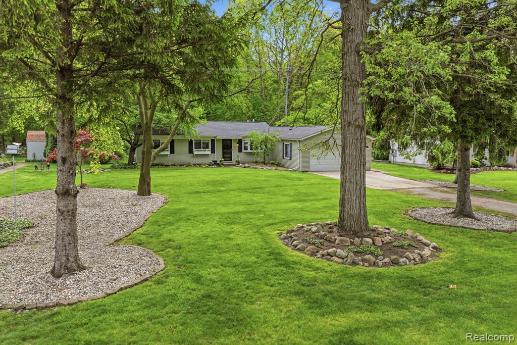 58032 Robroy Street, Washington, MI — Photo 2