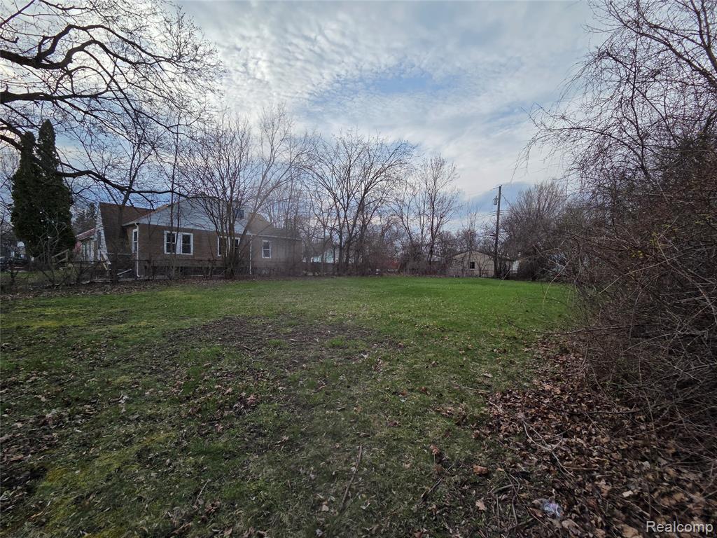 256-2 CEDARDALE Avenue, Pontiac, MI, 48341