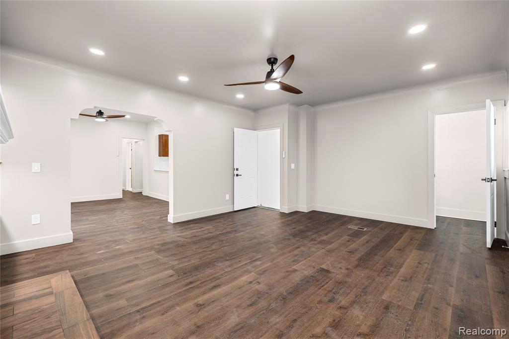 3251 Calvert Street, Detroit, MI 48206 — Photo 39