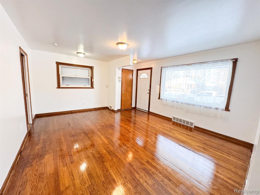 4227 Eastlawn Avenue, Wayne, MI 48184 — Photo 2