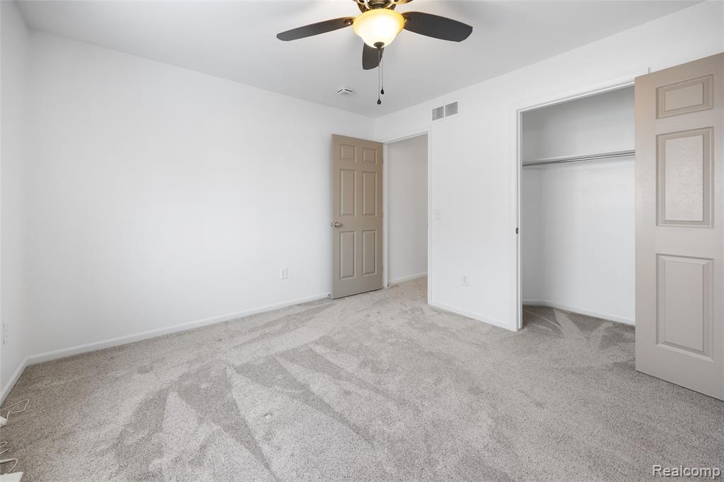 57351 Blossom Valley Trail, New Hudson, MI 48165 — Photo 27