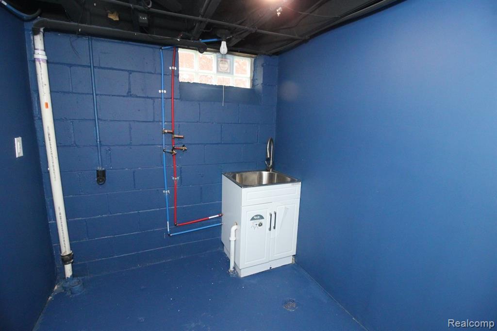 16873 Mansfield Street, Detroit, MI 48235 — Photo 34