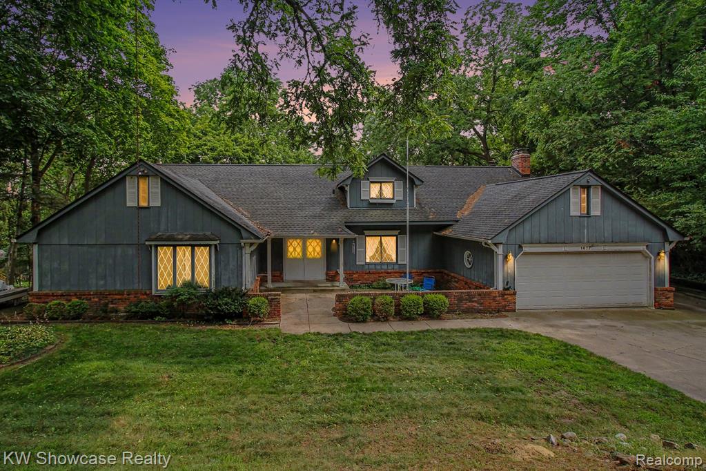 1471 Blue Heron Drive, Highland, MI