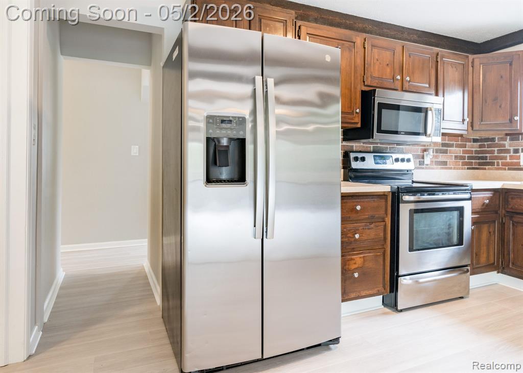 111 Blanche Drive, Troy, MI 48098 — Photo 15