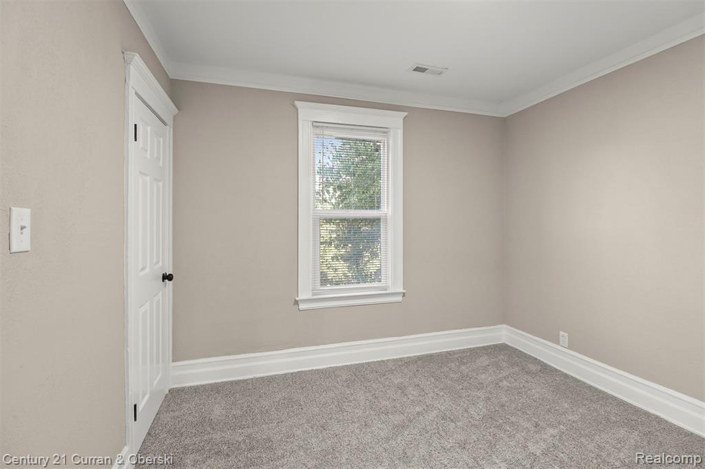 4385 Pacific Street, Detroit, MI 48204 — Photo 12