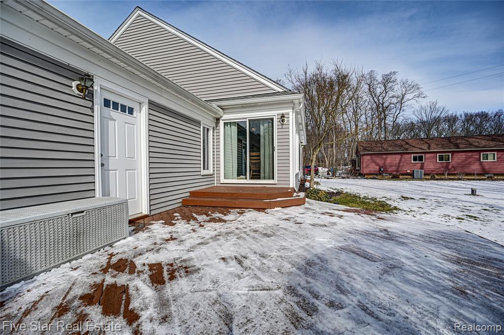 4950 Whitlow Court, Commerce Twp, MI 48382 — Photo 50