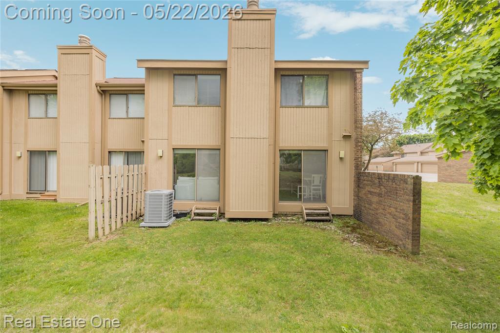 5345 Wright Way W, West Bloomfield, MI — Photo 4