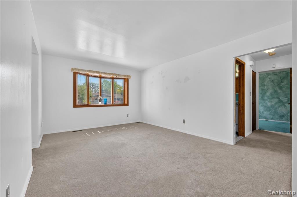 23712 Cedar Ridge Drive, Romulus, MI 48174 — Photo 7