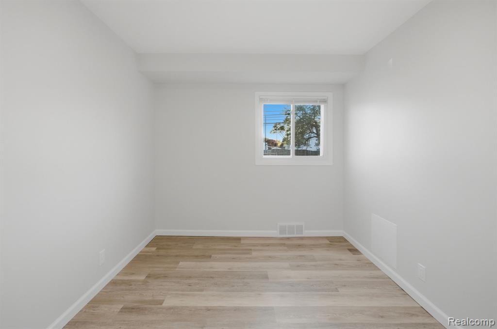 28231 Fountain Street, Roseville, MI 48066 — Photo 14