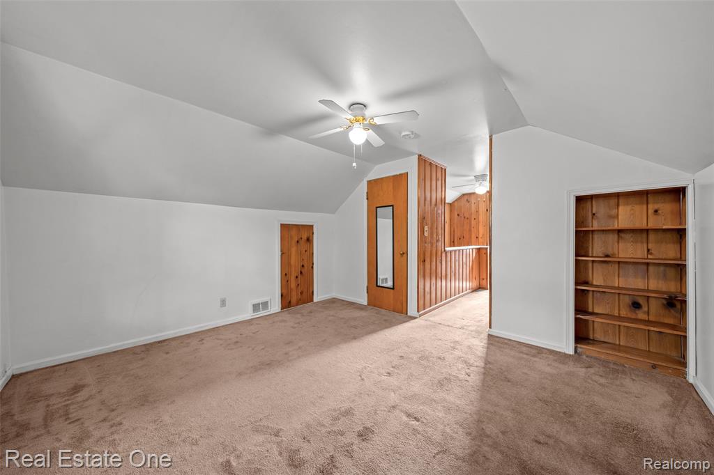 816 N Kenwood Avenue, Royal Oak, MI 48067 — Photo 25