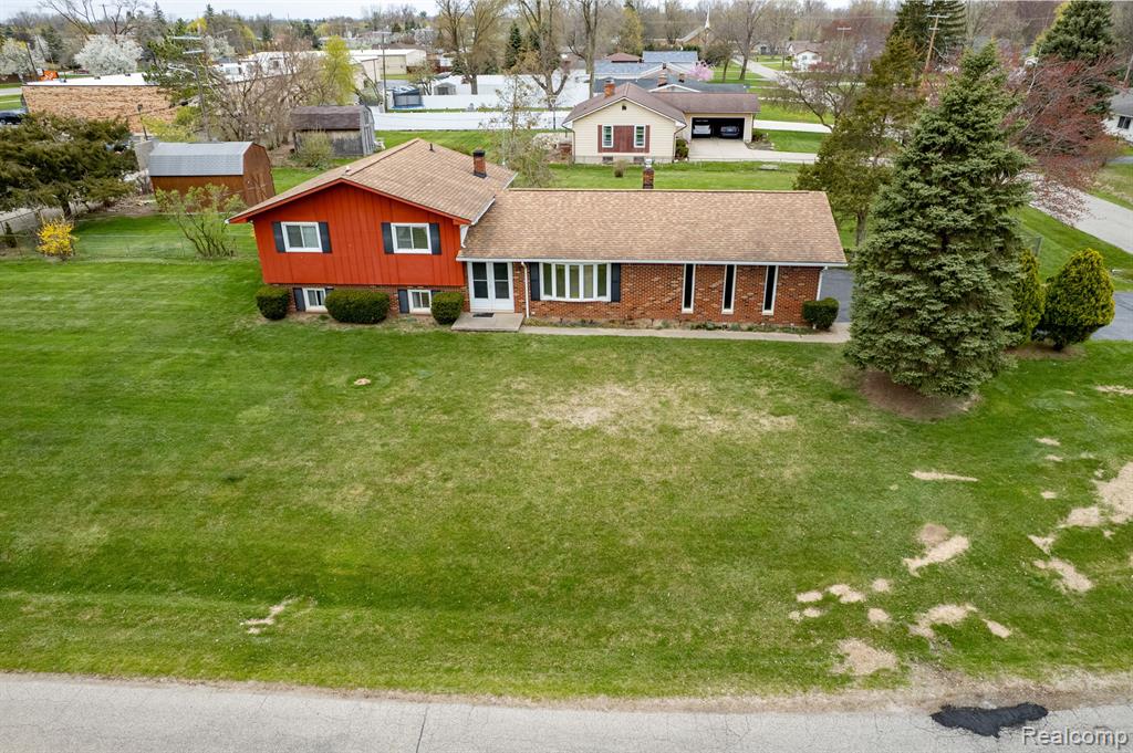 60820 LILLIAN Street, South Lyon, MI 48178 — Photo 3
