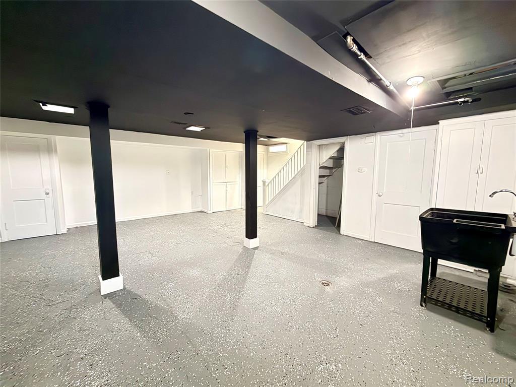 7200 W Outer Drive, Detroit, MI 48235 — Photo 42