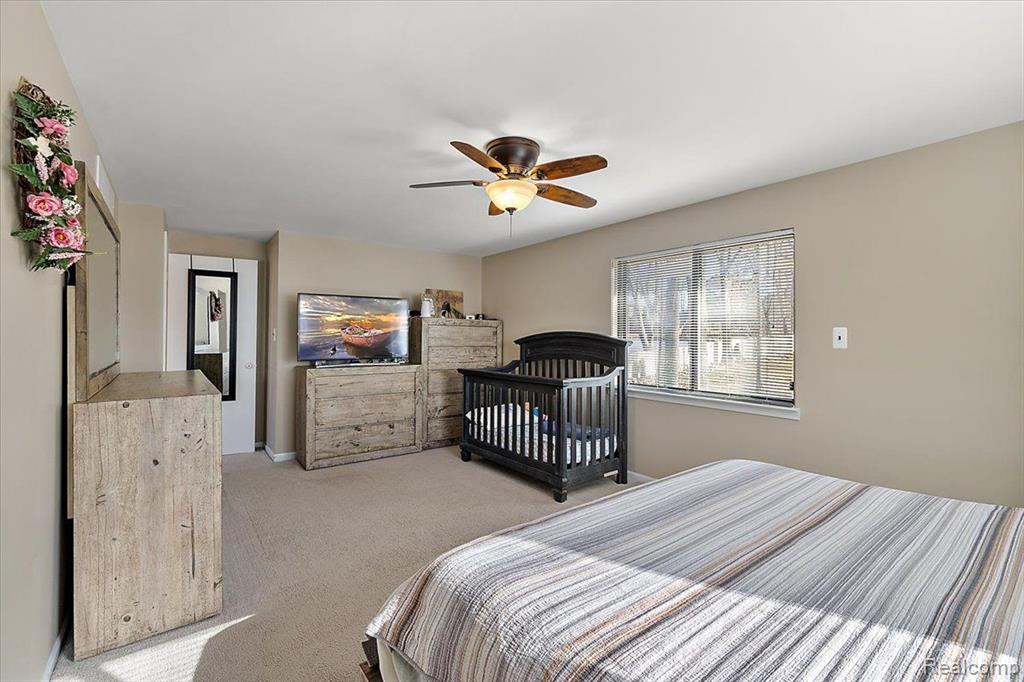 5621 SALLY Road, Clarkston, MI 48348 — Photo 21