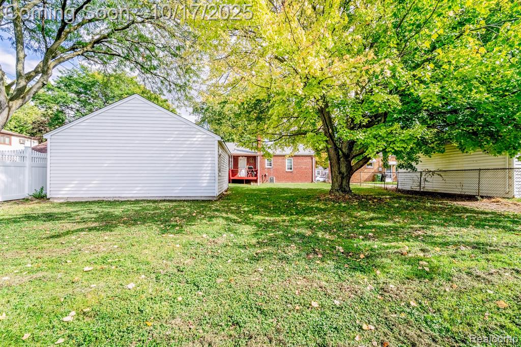 6384 Buckingham Avenue, Allen Park, MI 48101 — Photo 33