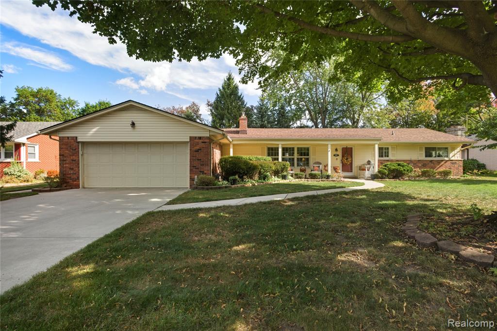 9466 Marilyn Avenue, Plymouth, MI 48170 — front exterior