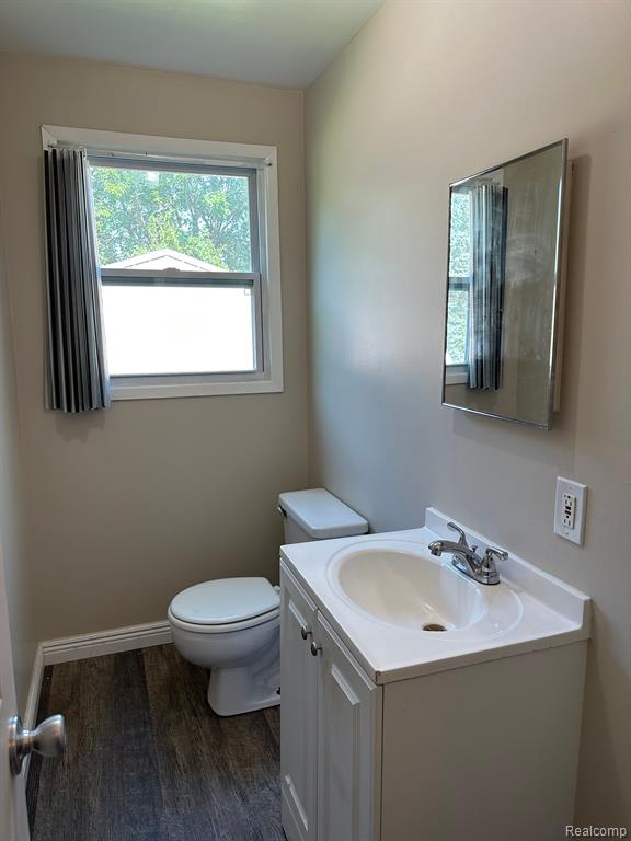 5047 ROCHESTER Road, Dryden, MI 48428 — Photo 15