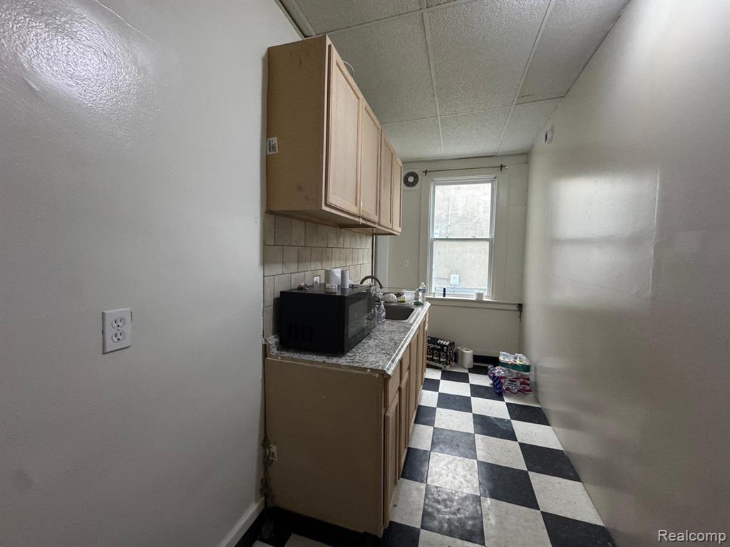 13532 Conant Street, Detroit, MI 48212 — Photo 6